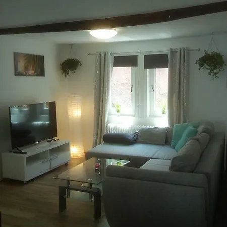 3zi Ferienwohnung In Nahe Marburg Und Stadtallendorf Apartment Kirchhain